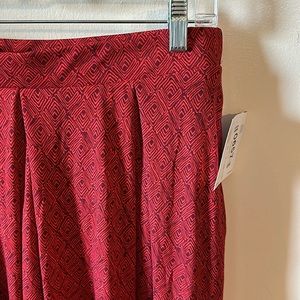 NWT Large LulaRoe Madison skirt